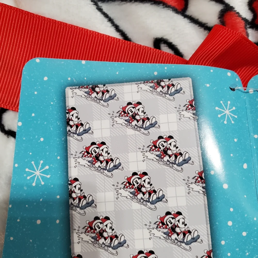 Disney Mickey and Minnie Mouse Plush Blanket Winter Sledding